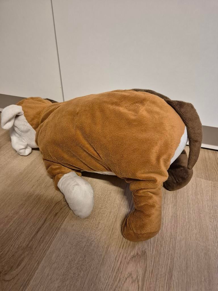 IKEA bulldog hond knuffel grote versie, Kinderen en Baby's, Speelgoed | Knuffels en Pluche, Ophalen of Verzenden