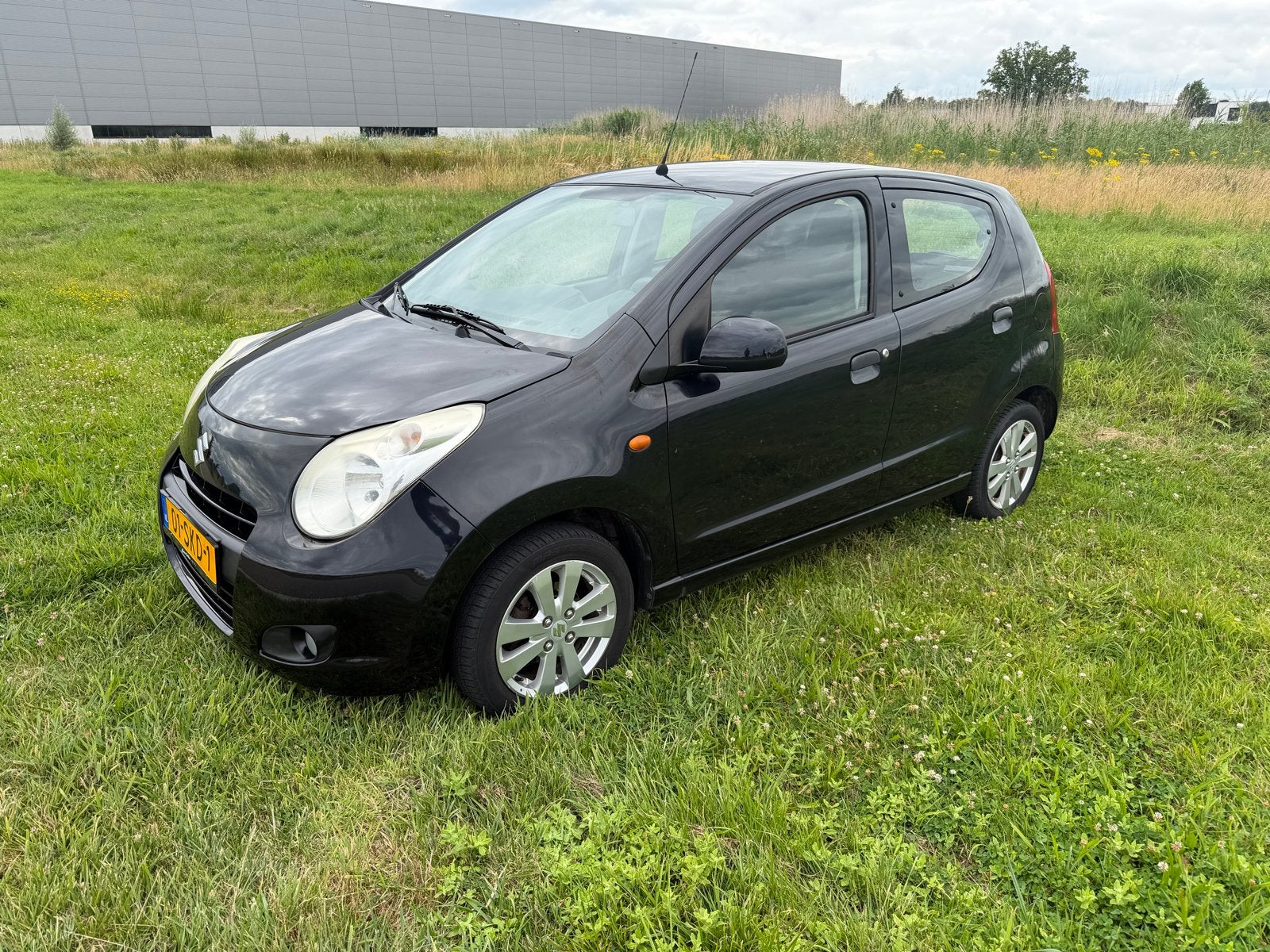 Suzuki Alto 1.0 2009 Zwart, Auto's, Suzuki, Voorwielaandrijving, 200 kg, 4 stoelen, Handgeschakeld