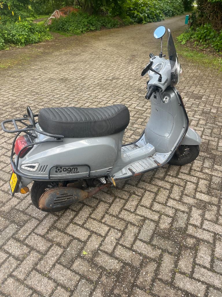 Agm vx50 opknapper 2019 (DEFECT), Fietsen en Brommers, Brommers | Overige merken, Ophalen, Gebruikt, Maximaal 45 km/u, AGM