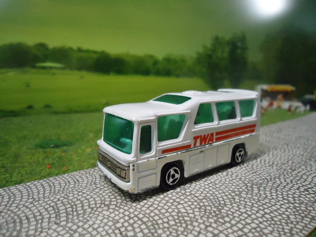 1:100 Neoplan Airport Shuttle Minibus - Majorette 262 TWA, Ophalen of Verzenden, Gebruikt, Auto