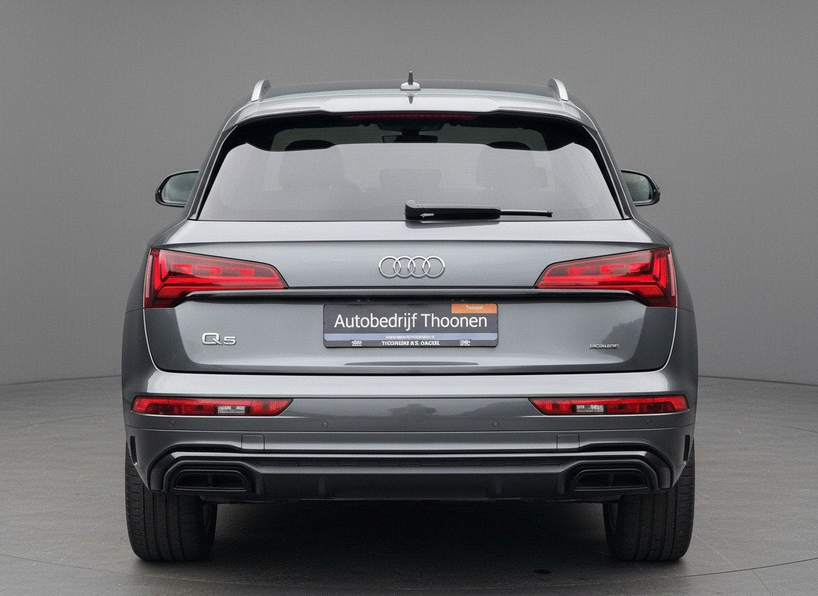 Audi Q5 50 TFSI e S edition | Trekhaak | Pano | LED, Auto's, Automaat, Gebruikt, 4 cilinders, Bedrijf