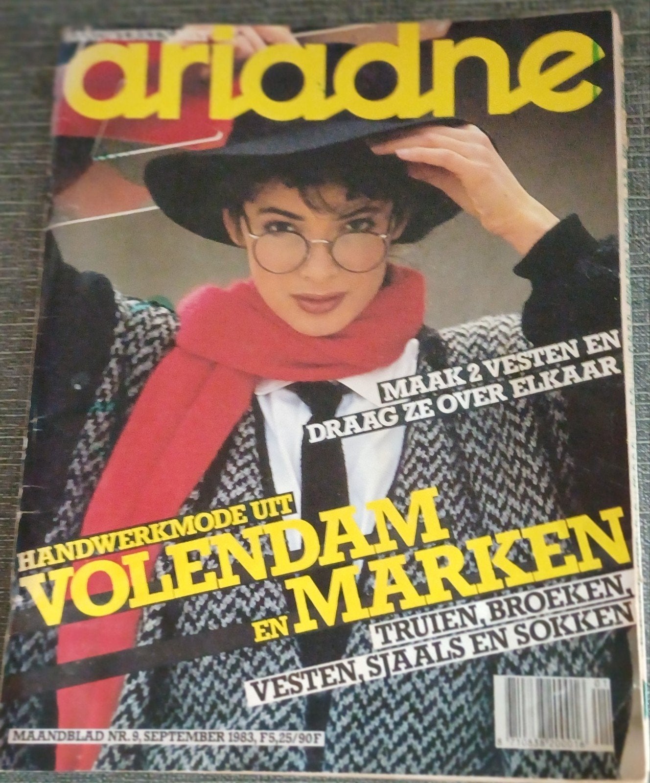 Ariadne 1983, Ophalen of Verzenden, Gebruikt, Breien of Haken, Patroon of Boek