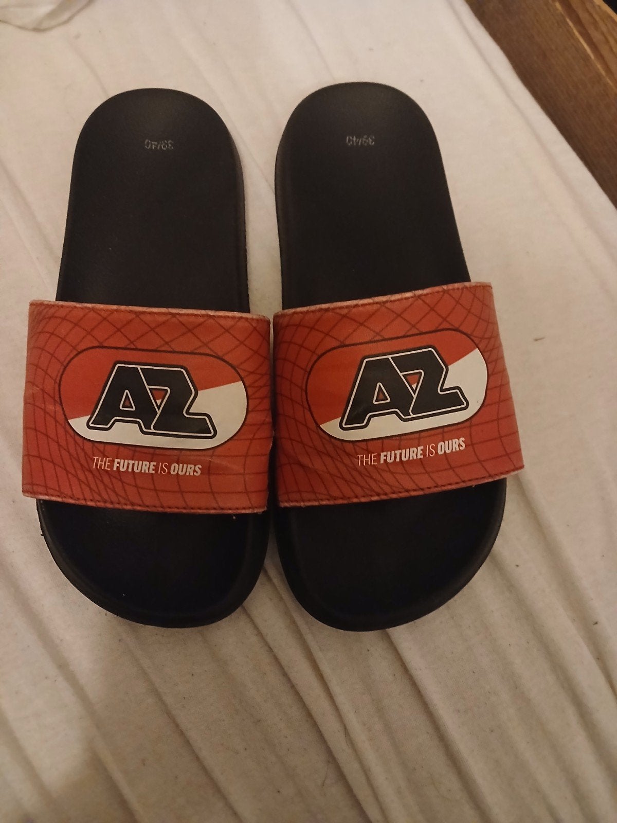 AZ slippers maat 39/40, Ophalen of Verzenden, Overige maten, Zwart