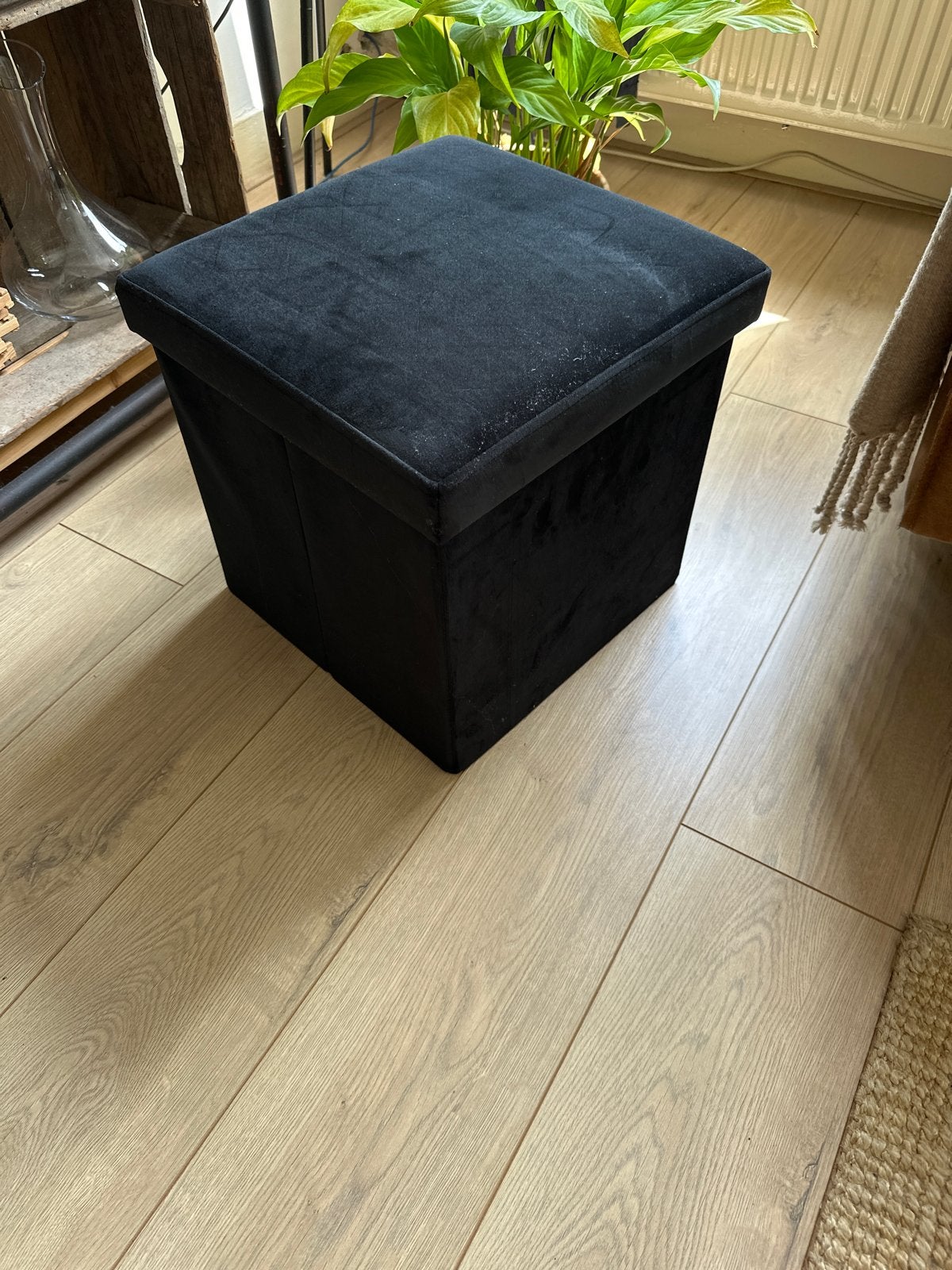 Zwarte opvouwbare poef met bergruimte, Minder dan 50 cm, Vierkant, Ophalen of Verzenden, Zo goed als nieuw