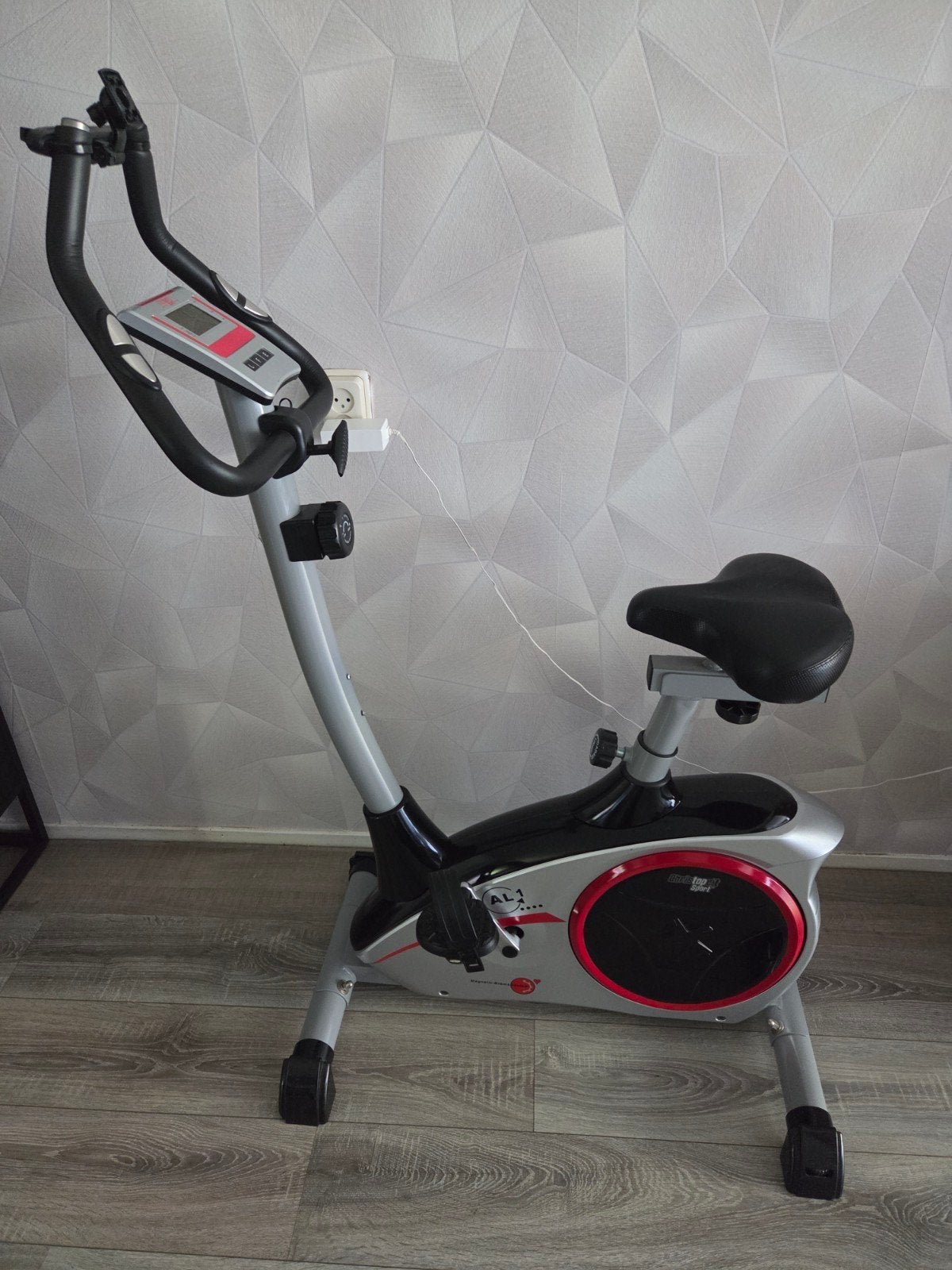Christopeit Sport Hometrainer met hartslagmeter, Ophalen, Zo goed als nieuw, Metaal, Benen