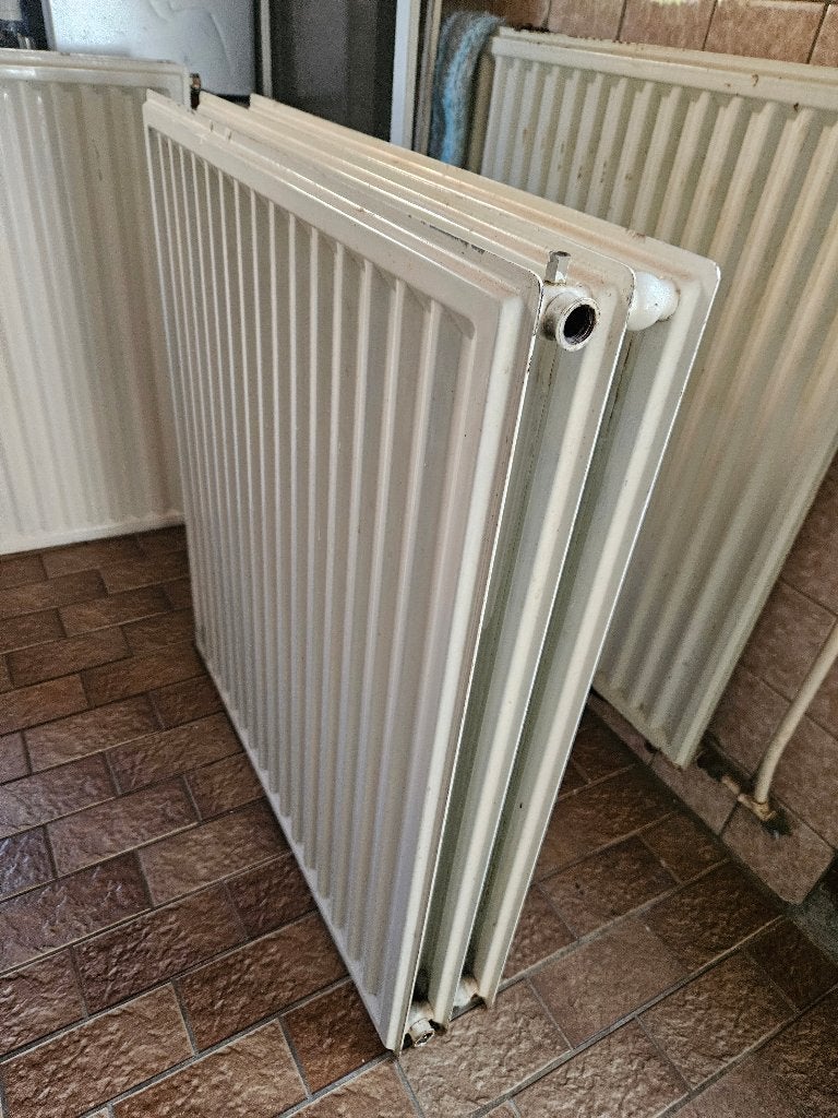 twee radiatoren, Ophalen, 30 tot 80 cm, Gebruikt, Radiator