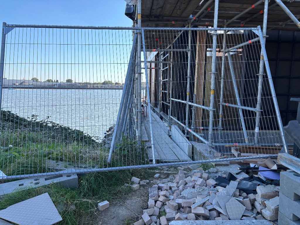Bouwhekken ca. 340 x 185, 10 stuks, Ophalen, Gebruikt, 20 meter of meer, Draad