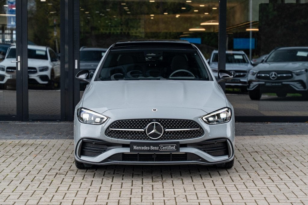 Mercedes-Benz C-klasse 180 Star Edition AMG | AMG line Plus, Auto's, Achterwielaandrijving, 1800 kg, Origineel Nederlands, Bedrijf