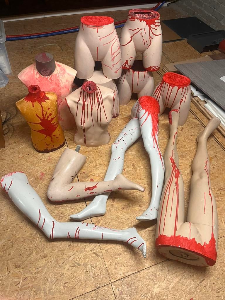 Etalagepop onderdelen + kappershoofden voor bijv. Halloween, Ophalen of Verzenden, Versiering, Halloween of Griezel