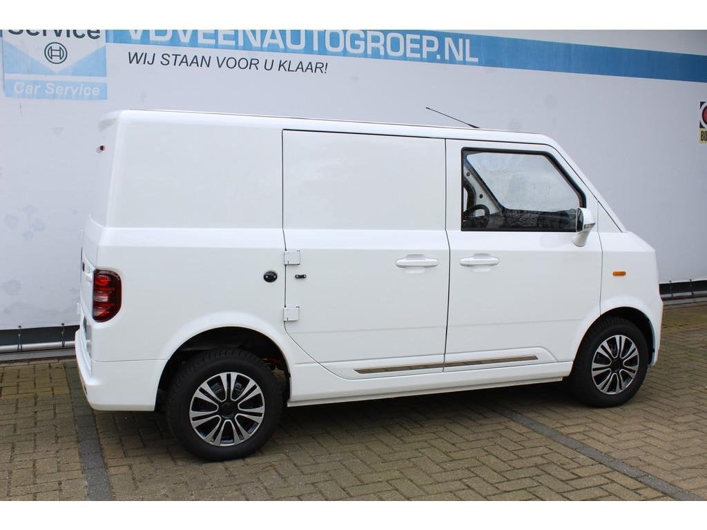 Tyn.e TX1 | Achteruitrijcamera | Airco | Bluetooth | Radio |, Auto's, Stof, Centrale vergrendeling, Zwart, Wit