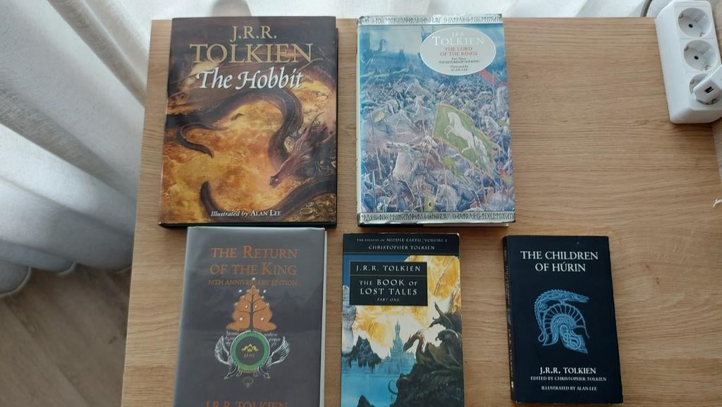 Set van 5 J.R.R. Tolkien boeken - Engels, Ophalen of Verzenden, Gelezen