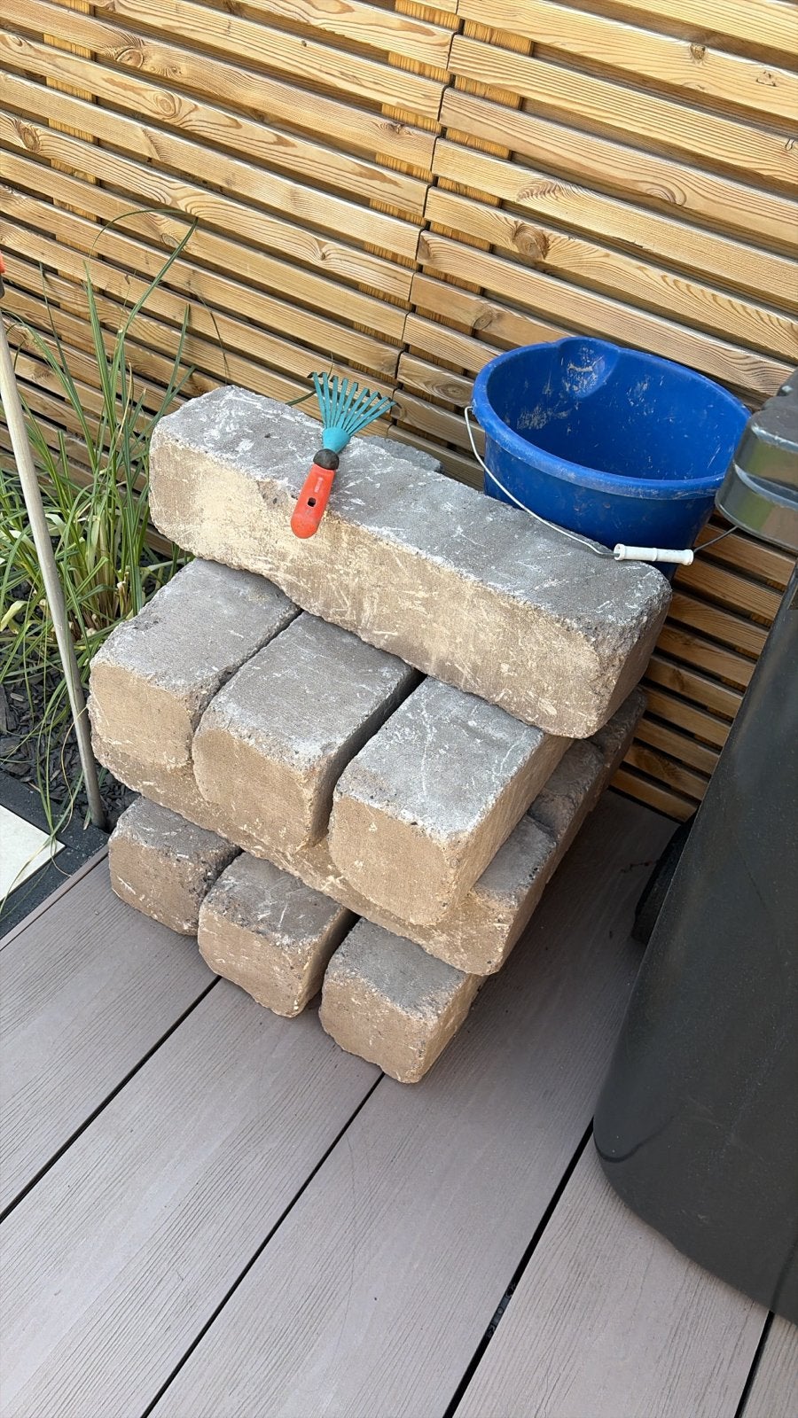8x Bordersteen LINIA GETROMMELD 15X15X60 CM TAUPE, Ophalen, Overige typen, Nieuw, Minder dan 5 m²