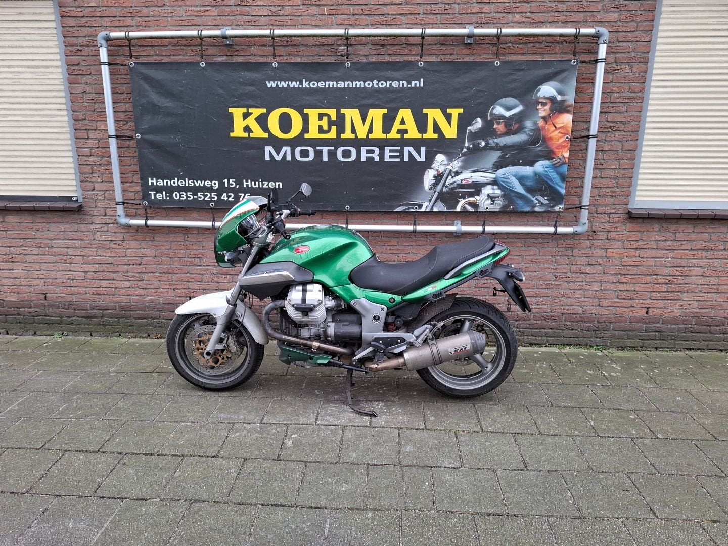MOTO GUZZI 850 BREVA (bj 2006) cardan Mivv Uitlaat, Motoren, Motoren | Moto Guzzi, 2 cilinders, Motorrijbewijs A, Bedrijf, Onbekend