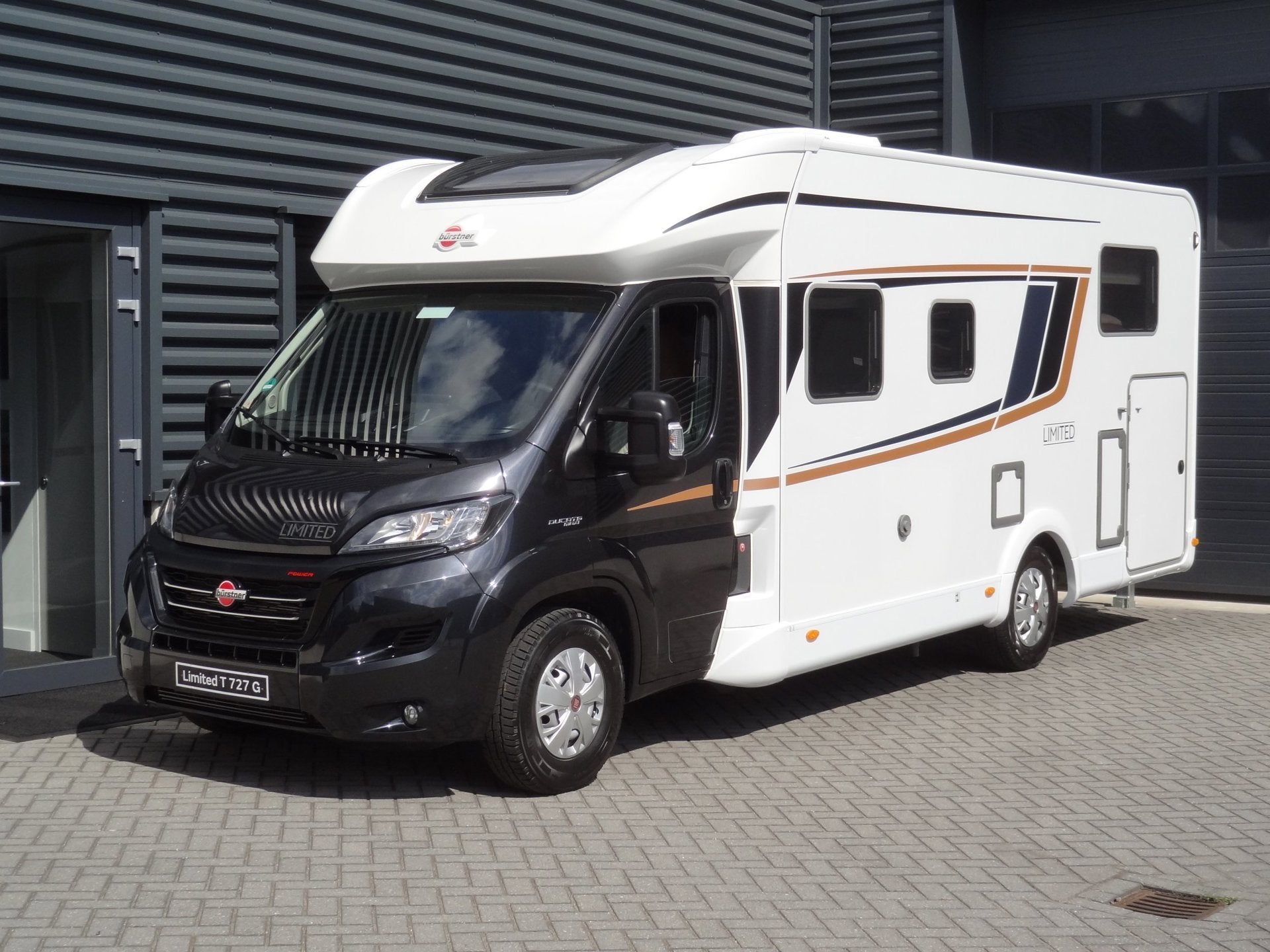 Caravans And Camping Buerstner