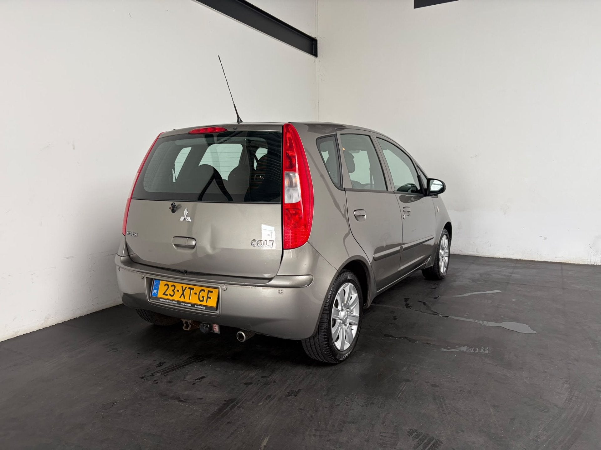 Mitsubishi Colt 1.3 Invite+ Automaat! (bj 2007), Auto's, Gebruikt, 31 €/maand, 4 cilinders, Colt