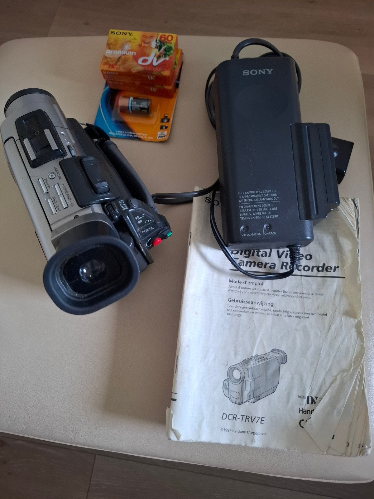 Sony DCR-TRV7E Digital Video Camera Recorder, Ophalen, Mini dv, Gebruikt, Minder dan 8x
