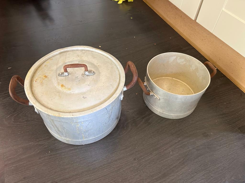 Vintage aluminium pannen set - 2 stuks, Ophalen of Verzenden, Gebruikt, Aluminium, Pannenset