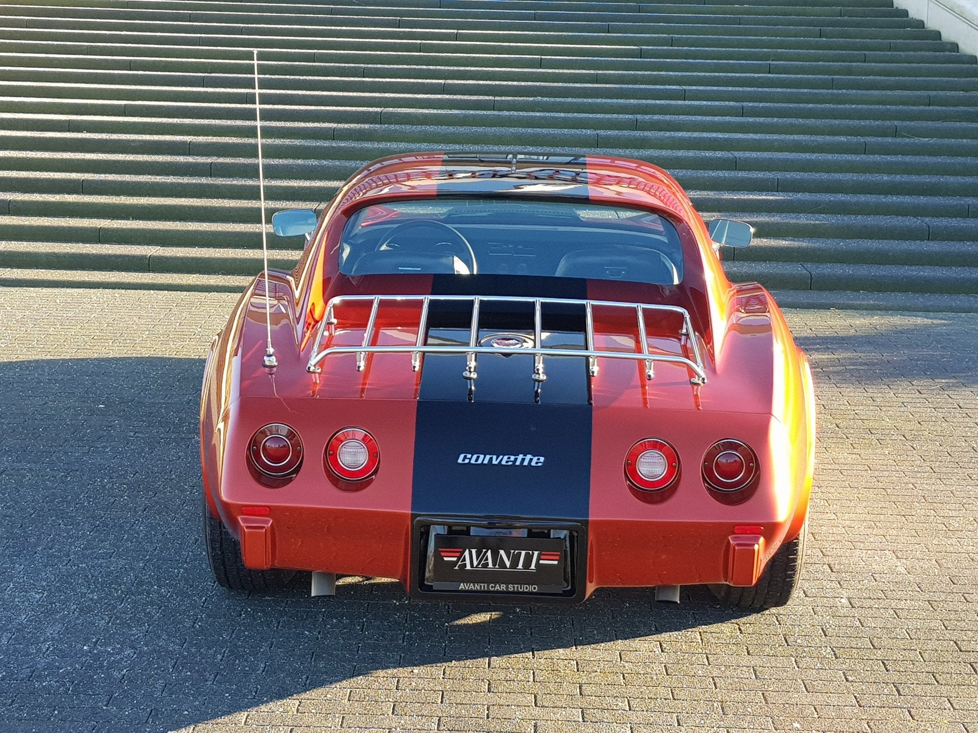 Chevrolet Corvette STINGRAY C3 COUPE V8 AUTOMAAT GEHEEL GERE, foto 4