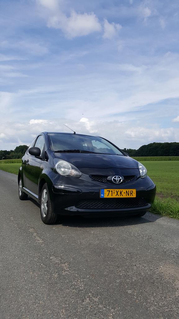 Toyota Aygo 1.0 12V 2007 zwart “met ONDERHOUDSBOEKJE”, Auto's, Voorwielaandrijving, Zwart, 4 stoelen, Origineel Nederlands
