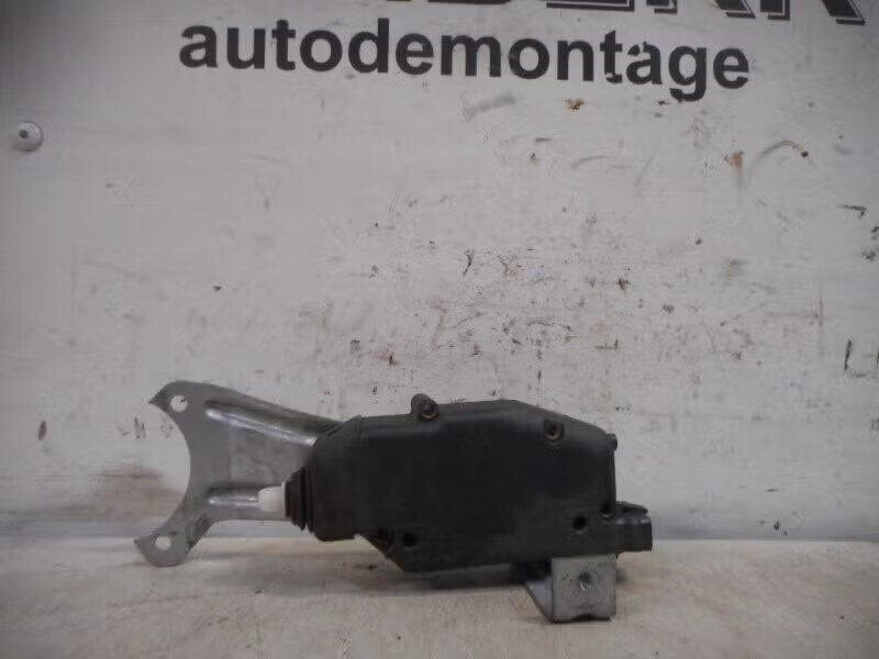 CENTRALE VERGRENDELING MOTOR ACHTERKLEP Opel Calibra, Auto-onderdelen, Bahnhofsplatz 65423 Rüsselsheim am Main, DE, Gebruikt, Opel