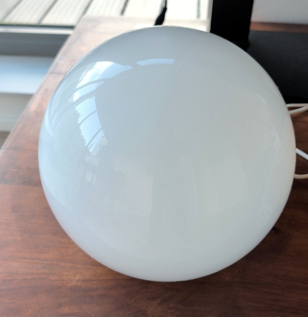 IKEA FADO tafellamp wit glas bol 25 cm, Ophalen, Met schakelaar, E14 (klein), Wit