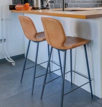 Twee barkrukken, 2 krukken, Ophalen, Zo goed als nieuw, 60 tot 90 cm