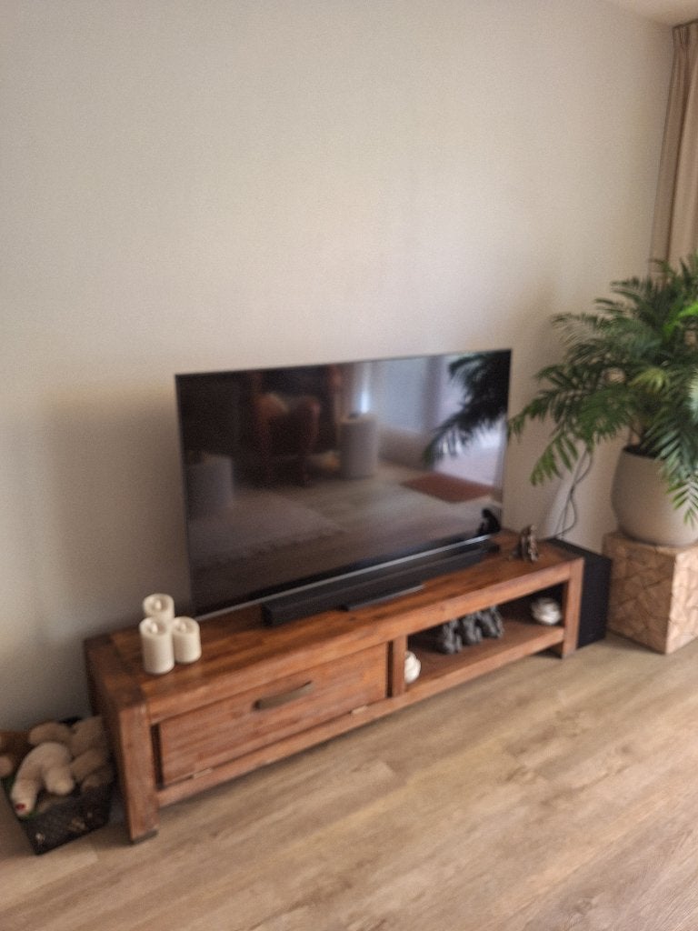 Acacia eettafel met stoelen en tv-meubel, Ophalen, Gebruikt