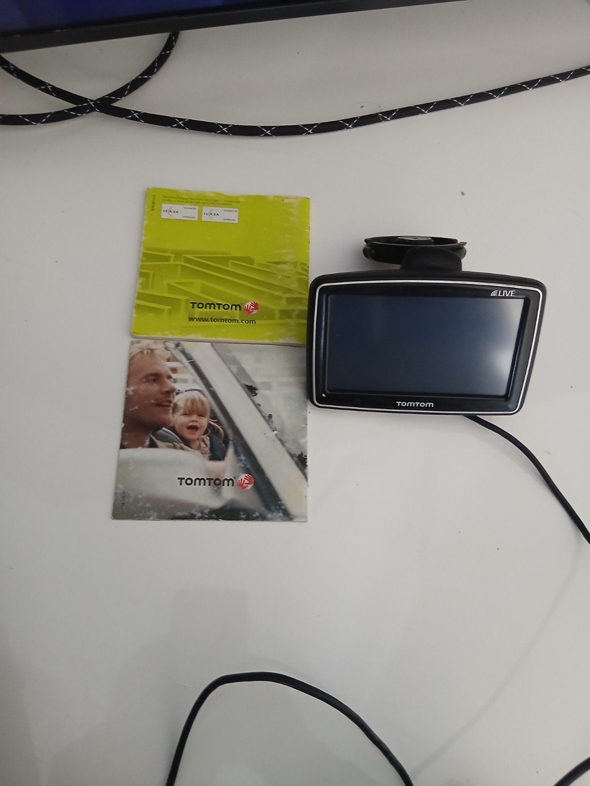 TomTom XL Live Navigatiesysteem met accessoires, Auto diversen, Ophalen of Verzenden, Zo goed als nieuw