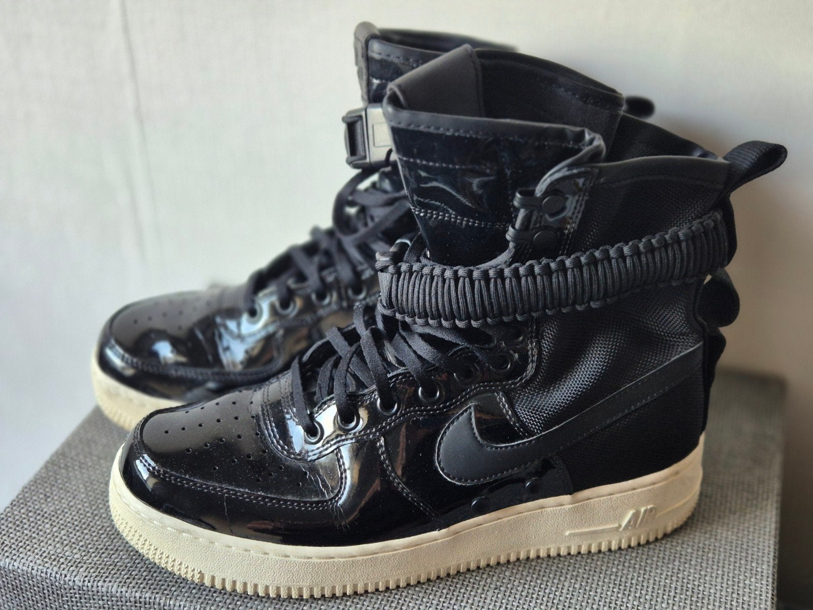 Nike Wmns Special Field Air Force 1 SE Black – Maat 40.5, Zwart, Ophalen of Verzenden, Sneakers of Gympen, Gedragen