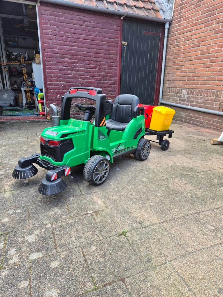 Kinder accu wagon. Weinig gebruikt., Ophalen of Verzenden, Zo goed als nieuw