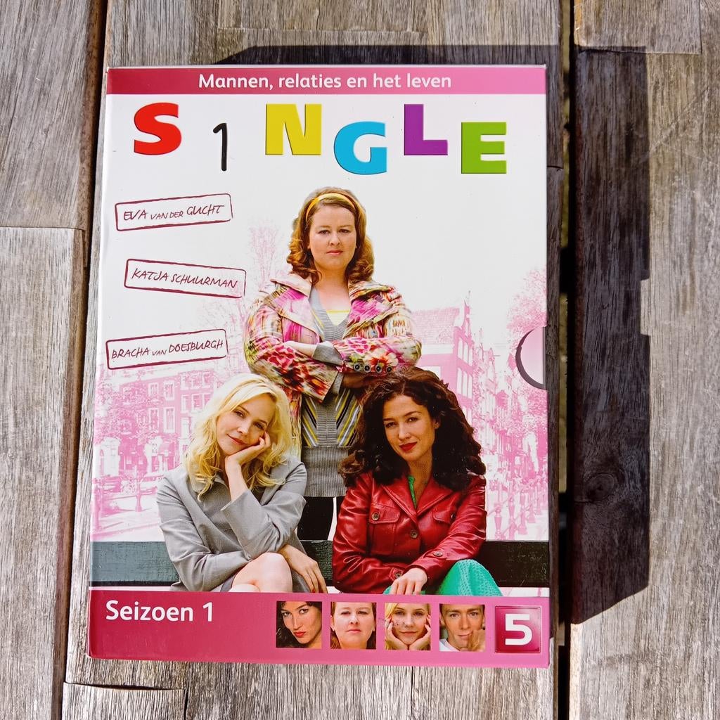 S1NGLE Seizoen 1 DVD - Komedie met Katja Schuurman, Cd's en Dvd's, Vanaf 6 jaar, Ophalen of Verzenden, Gebruikt, Komedie