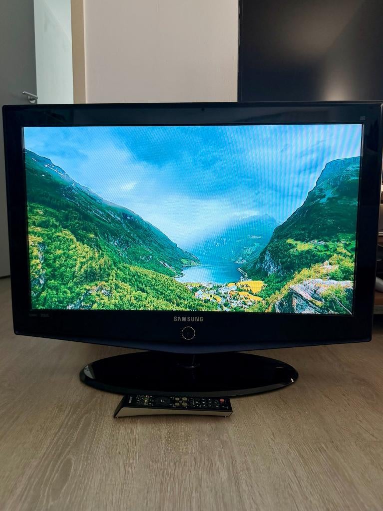 Samsung LE32R71B – 32" LCD TV / 32" LCD-televisie, Ophalen, Gebruikt, 50 Hz, 80 tot 100 cm