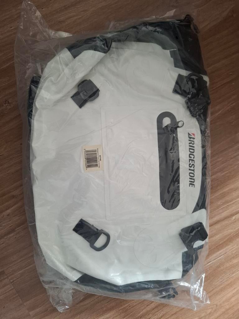 Bridgestone rollbag waterdicht 20 liter, Motoren, Ophalen of Verzenden