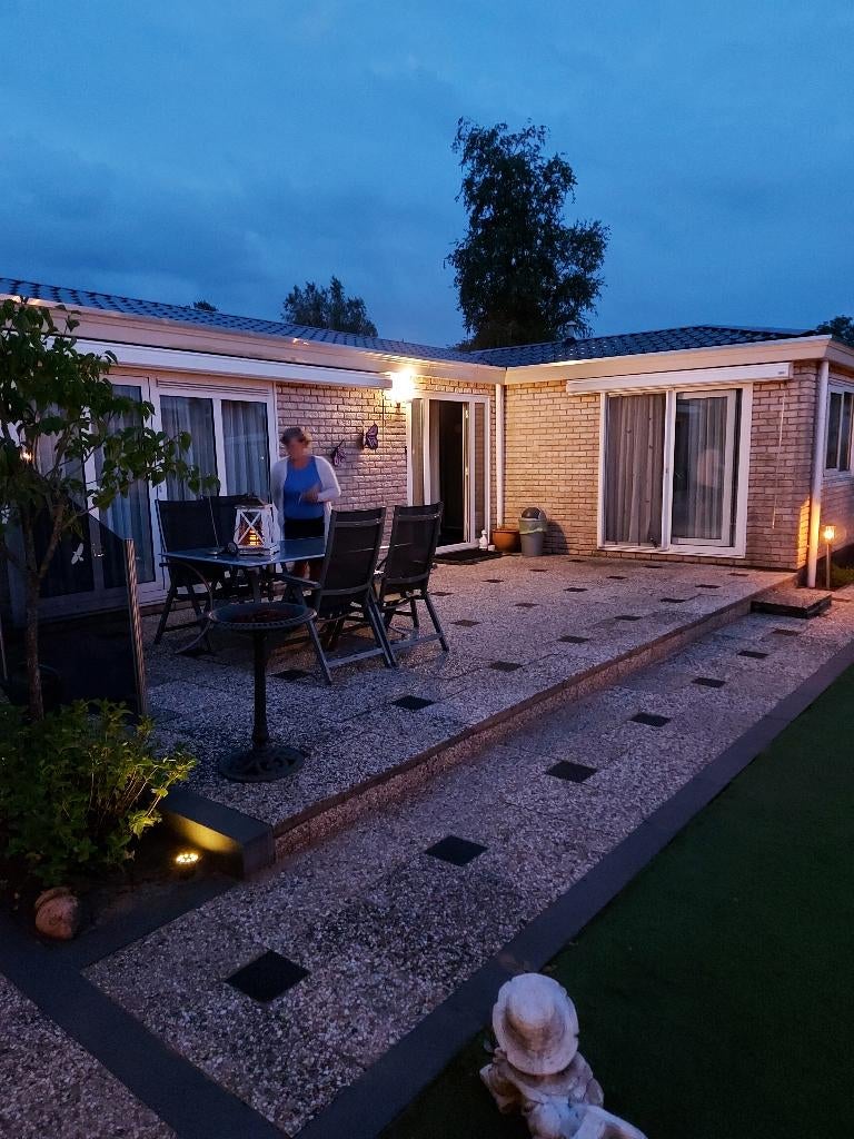 Chalet 60 m2  Eigen grond 286 m2. Vraagprijs 125.000,00 K.K., 2 slaapkamers, Wasmachine, Recreatiepark, Gelderland en Veluwe