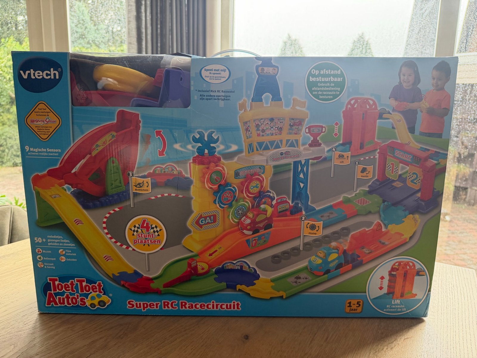 ToetToet Auto's Super RC Racecircuit met 2 auto's, Ophalen, Gebruikt, Afstandsbediening