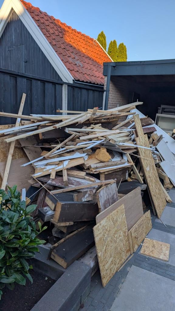 Gratis af te halen: Droog en schoon sloop-/bouwhout, Ophalen, Gebruikt, Minder dan 25 mm, Overige typen