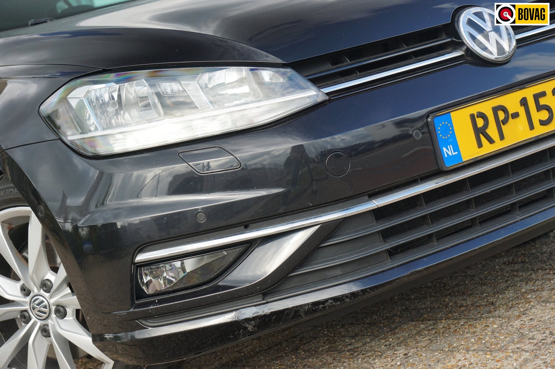 Volkswagen Golf 1.4 TSI Connected Series | Deep Black Metall, Voorwielaandrijving, Gebruikt, Euro 6, 4 cilinders