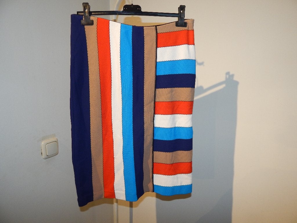 Marccain stretch rok breisel kleurrijke vlakken verdeling N4
