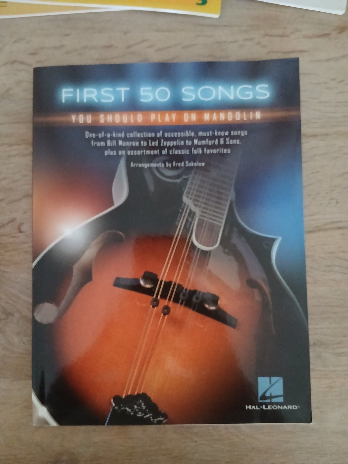 Mandoline Liedboek: Populaire Nummers en Klassiekers, Muziek en Instrumenten, Overige soorten, Zo goed als nieuw, Populair, Overige instrumenten