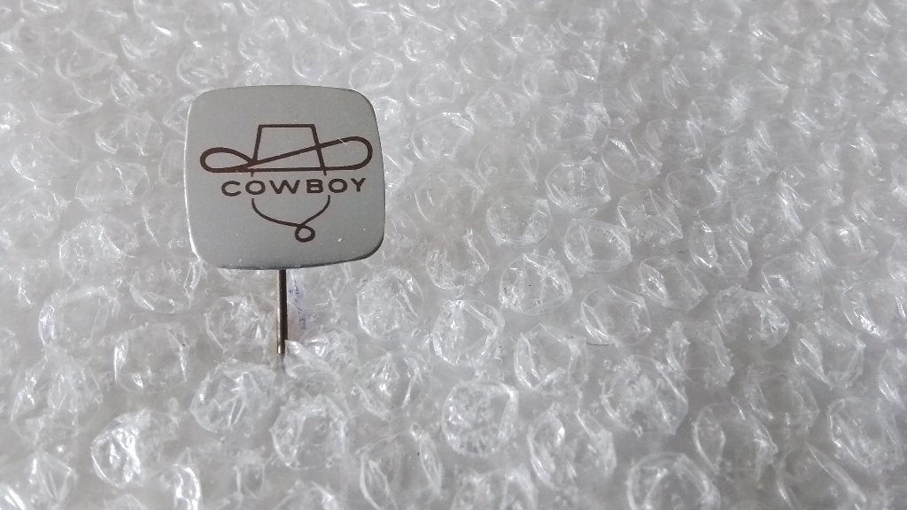 Speldje cowboy (hoed)., Ophalen of Verzenden, Zo goed als nieuw, Overige onderwerpen