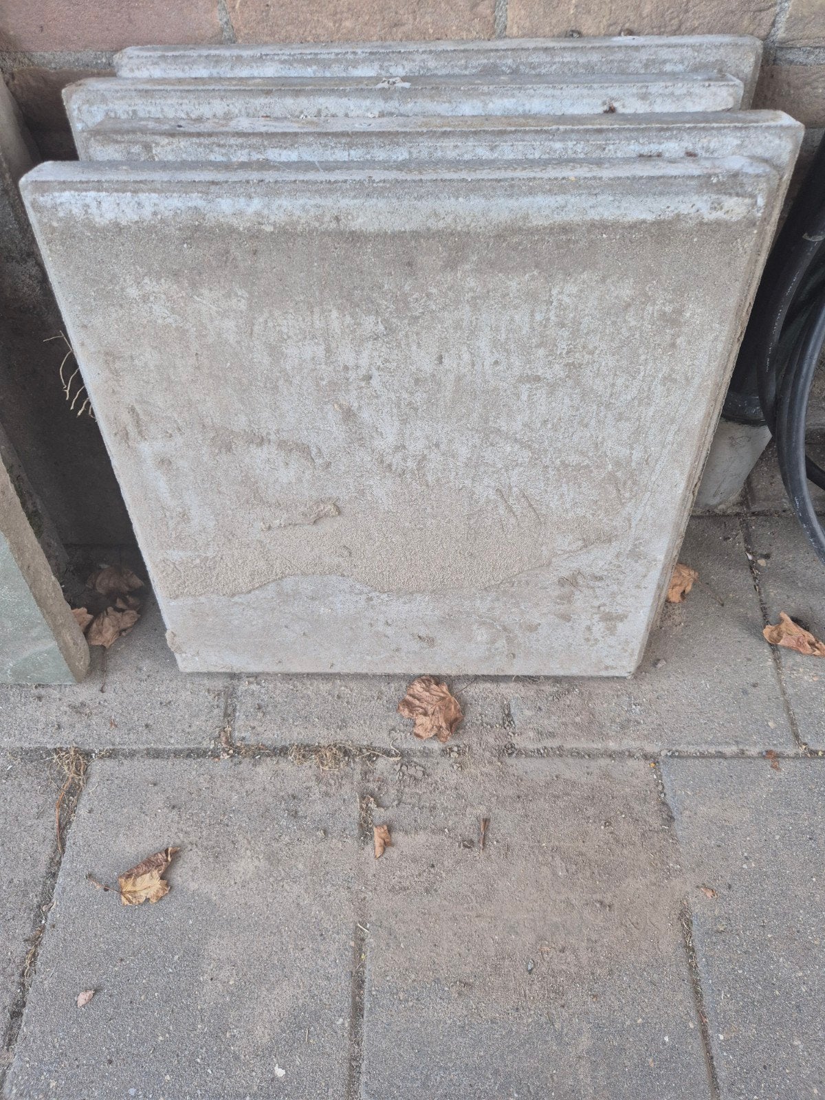 3 dikke tegels 50 x 50 x 5 cm, Ophalen, Beton, Terrastegels