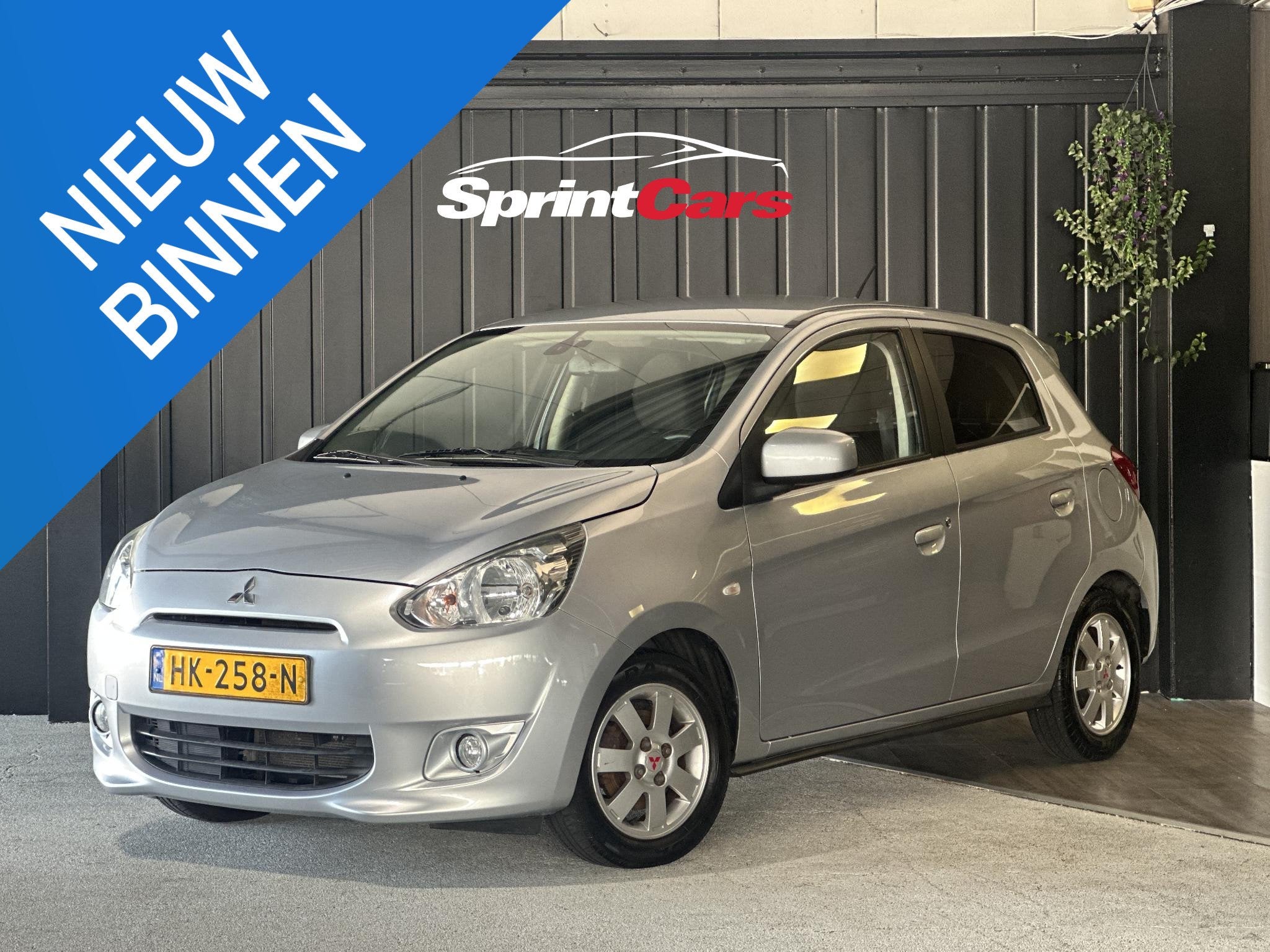 Mitsubishi Space Star 1.0 Bright | Lage KM (NAP) | Elektrisc, Voorwielaandrijving, Euro 5, Stof, Gebruikt