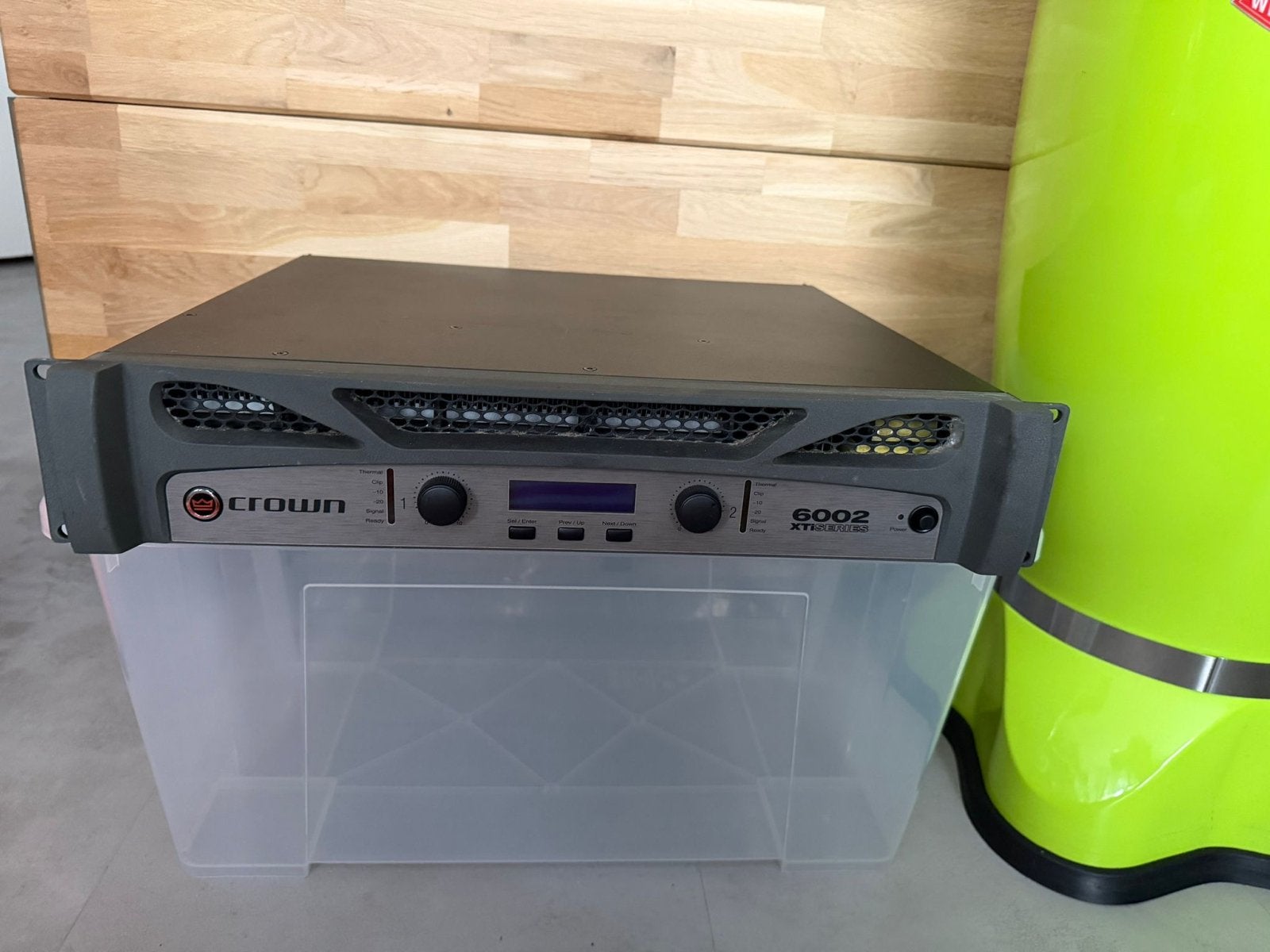 Crown XTI6002 Versterker met ingebouwde processor, Ophalen, Gebruikt, Audio