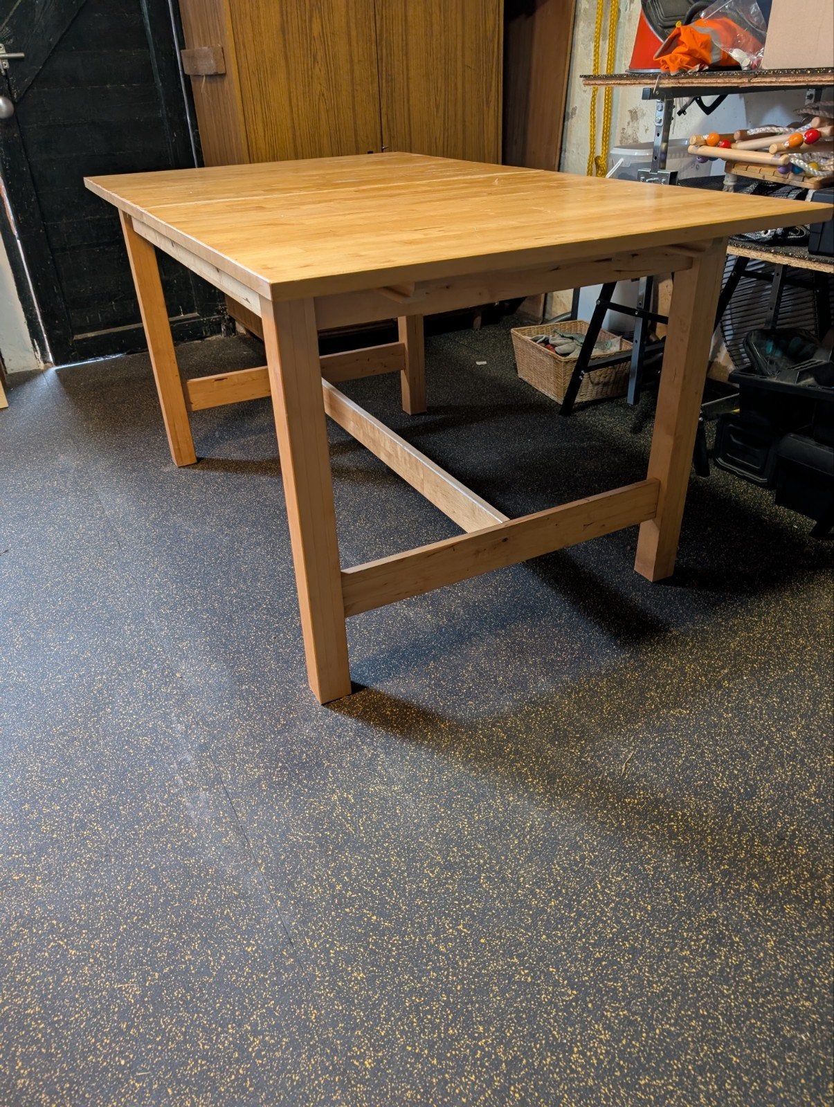 Gratis: grenen tafel 150 x 90 x 75(hoog), Ophalen, Gebruikt