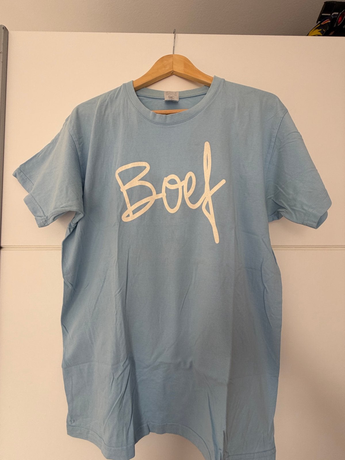 B&C Collection 'Boef' T-shirt - Maat L, Ophalen of Verzenden, Zo goed als nieuw, Maat 52/54 (L), Blauw