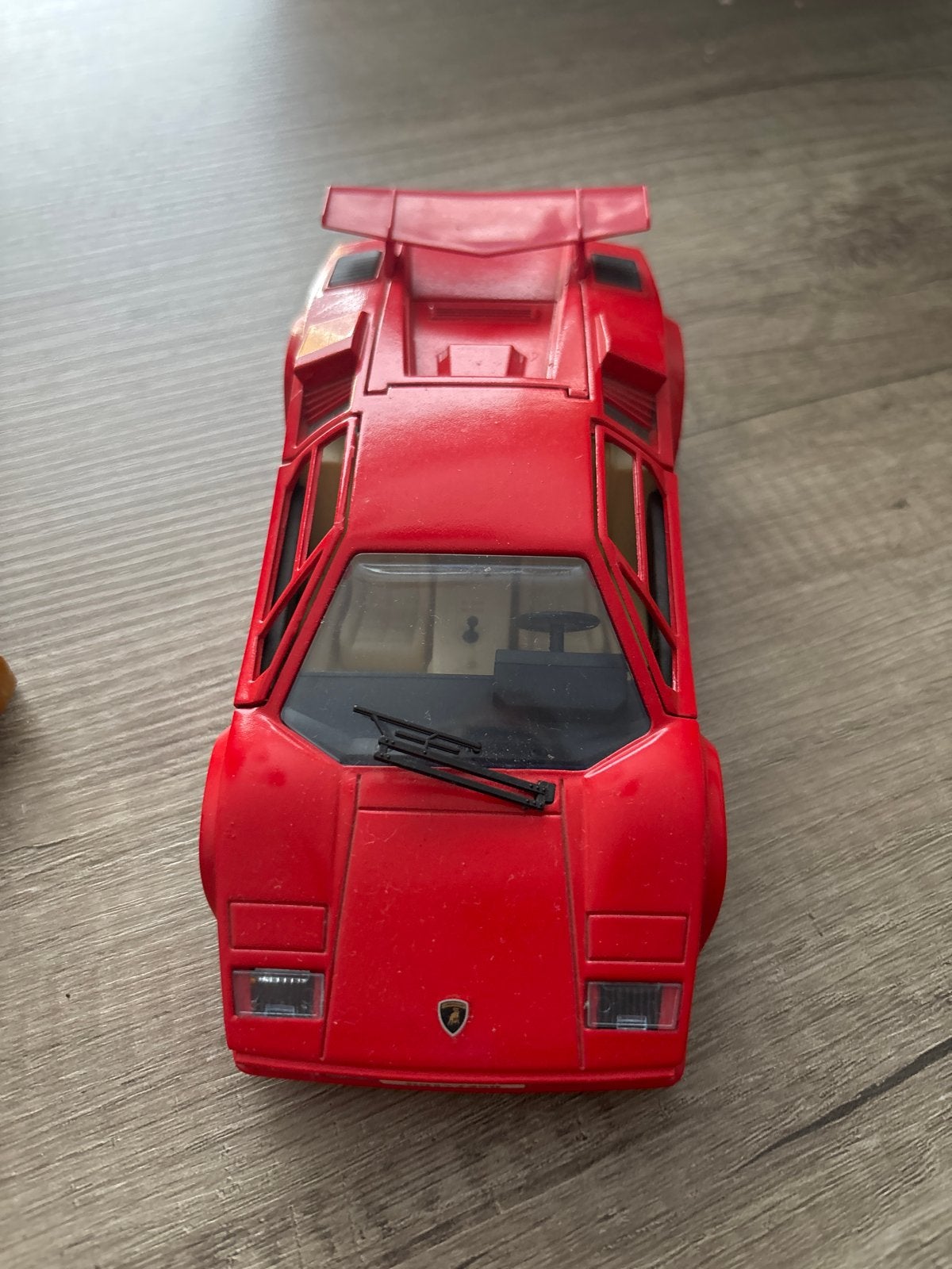 Set van 2 speelgoedauto's: Lamborghini Countach & Renault Sp, Hobby en Vrije tijd, Ophalen of Verzenden, Gebruikt, Auto, Overige merken