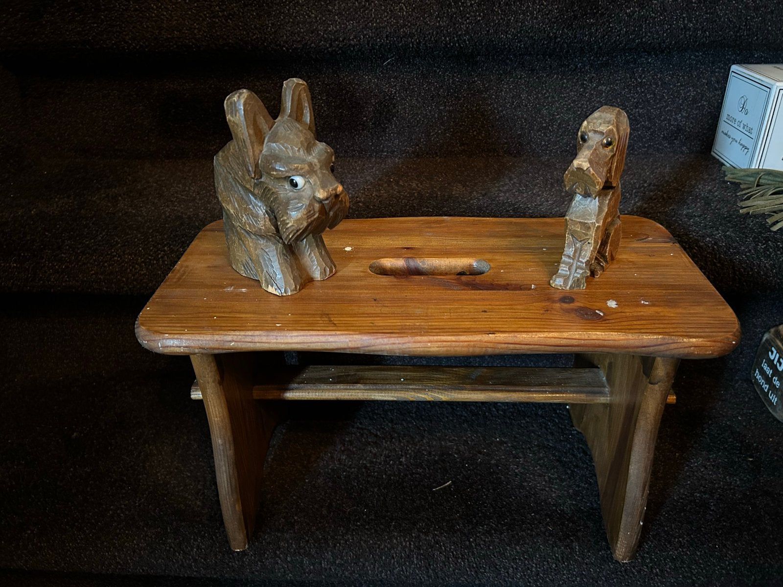 Antiek vintage oud Houten grenen vensterbank krukje, Ophalen of Verzenden