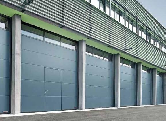 Diverse nieuwe industrie en garagedeuren met loopdeur zie ad, Ophalen, Metaal, 120 cm of meer, 215 cm of meer