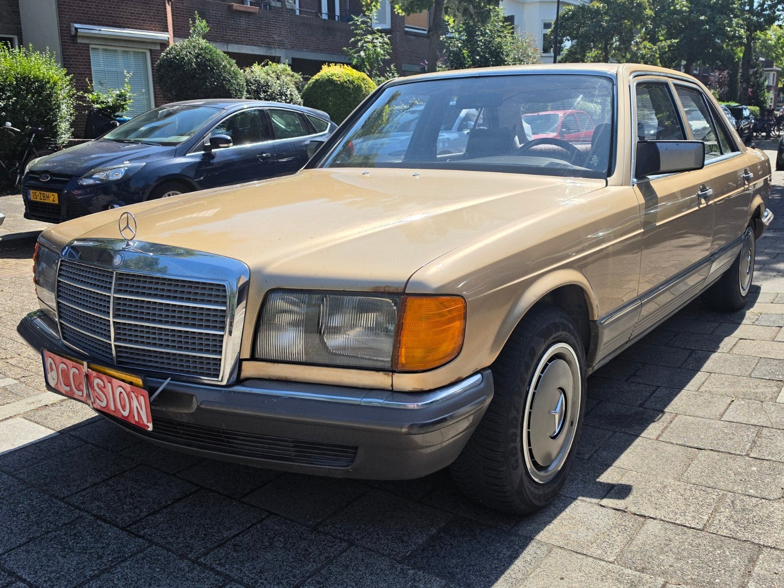 Mercedes-Benz 280SE - W126 - Automaat - WEGENBELASTINGVRIJ, Automaat, Beige, Sedan, 2746 cc