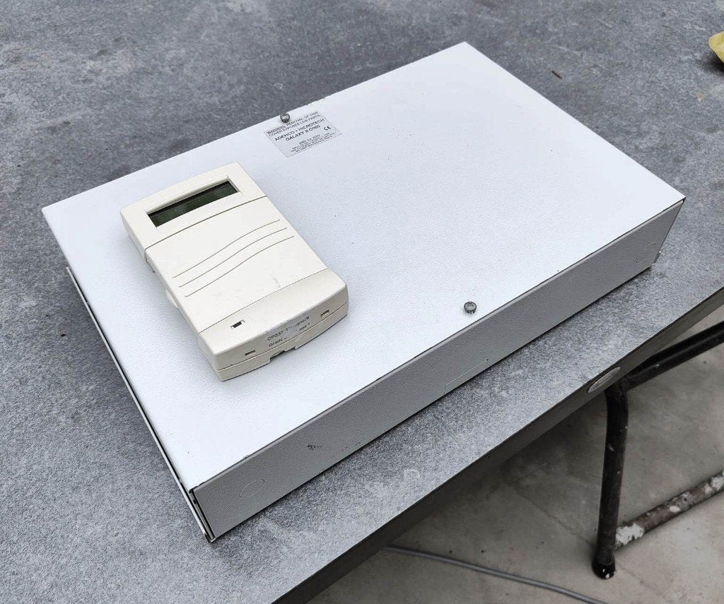 Honeywell Ademco Galaxy 8 Alarm centrale, Ophalen of Verzenden, Gebruikt, Detector, Sensor of Melder, Overige soorten